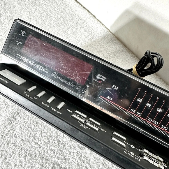 Vintage Realistic Chronomatic 259 Digital AM/FM  Alarm Clock Radio - Picture 11 of 14